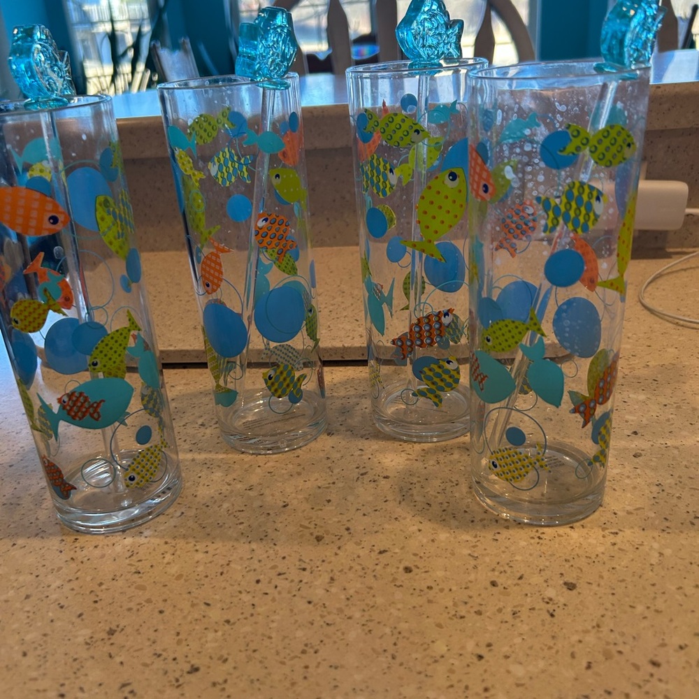 Colorful Fish Patterned Glass Tumblers